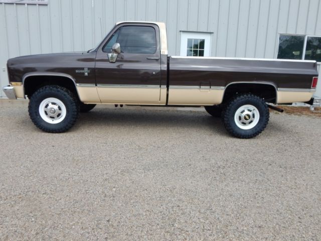 1985 Chevrolet C/K Pickup 2500 - photo 2