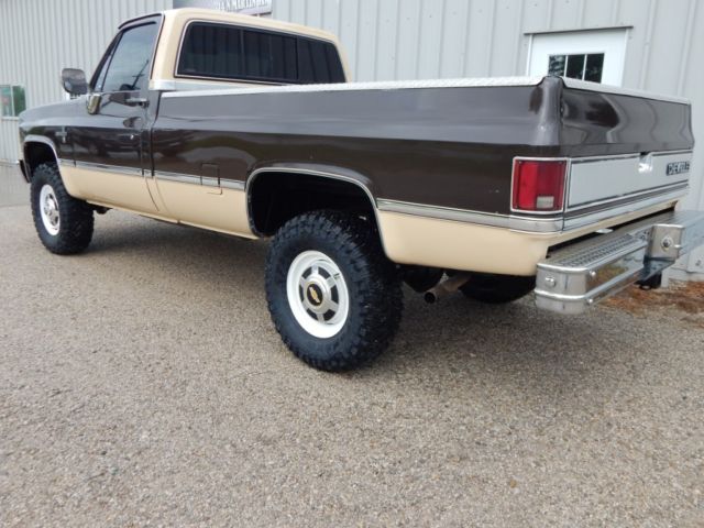 1985 Chevrolet C/K Pickup 2500 - photo 3