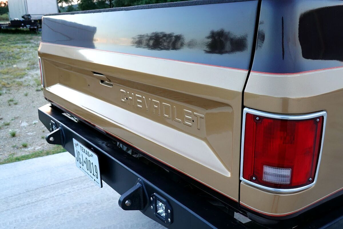 1985 Chevrolet C/K Pickup 3500 - photo 6