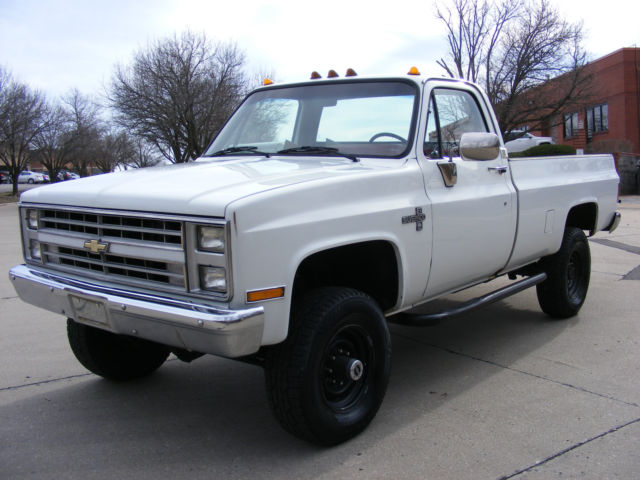 1985 Chevrolet C/K Pickup 3500 Silverado - photo 3