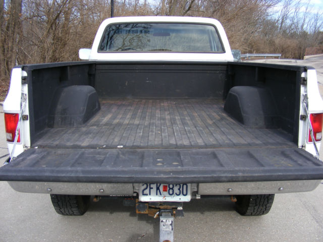 1985 Chevrolet C/K Pickup 3500 Silverado - photo 8