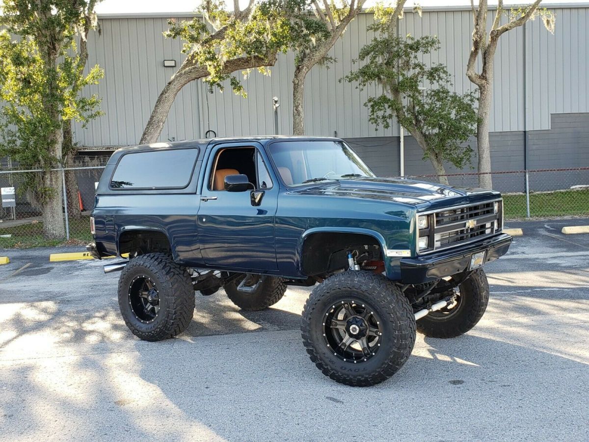 1985 Chevrolet Blazer - photo 2