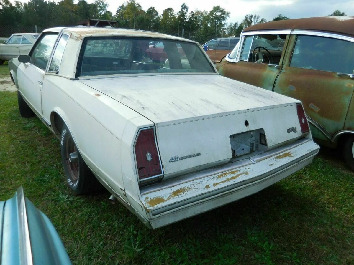 1985 Chevrolet Monte Carlo Base 2dr Coupe - photo 4
