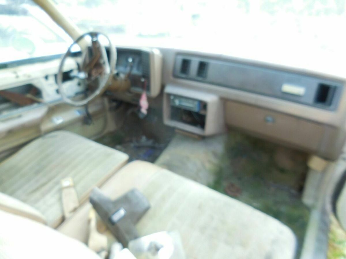 1985 Chevrolet Monte Carlo Base 2dr Coupe - photo 7