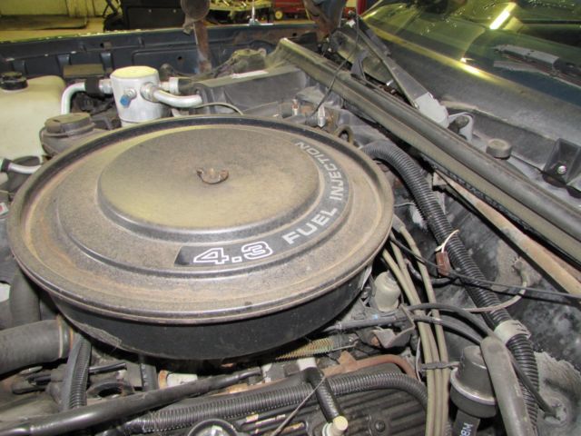 1985 Chevrolet Monte Carlo - photo 12