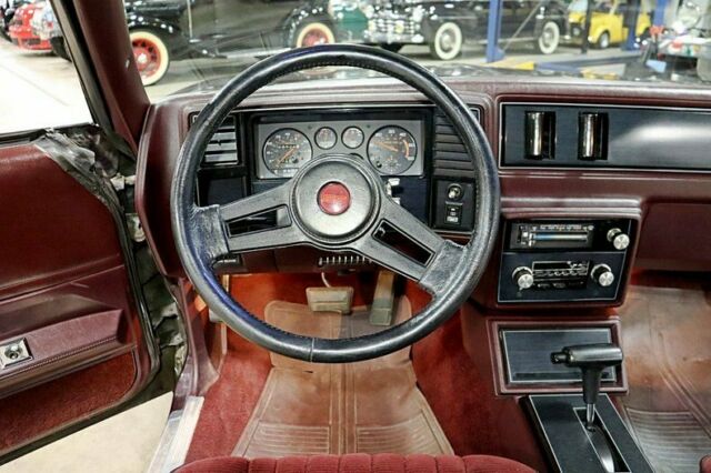 1985 Chevrolet Monte Carlo SS - photo 12