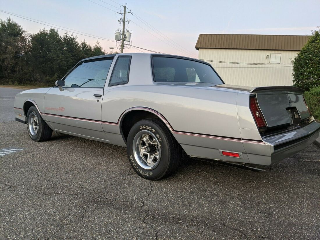 1985 Chevrolet Monte Carlo - photo 4