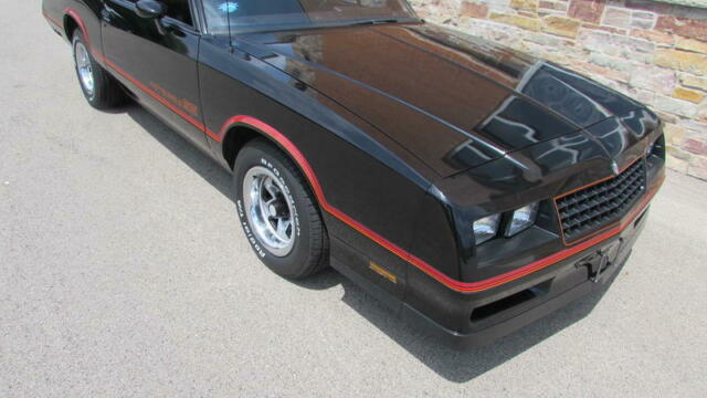 1985 Chevrolet Monte Carlo 2 Owner, Extremely Clean, New Tires - photo 3