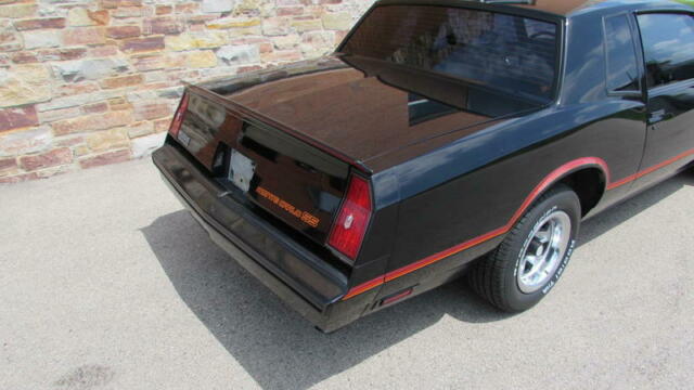 1985 Chevrolet Monte Carlo 2 Owner, Extremely Clean, New Tires - photo 7