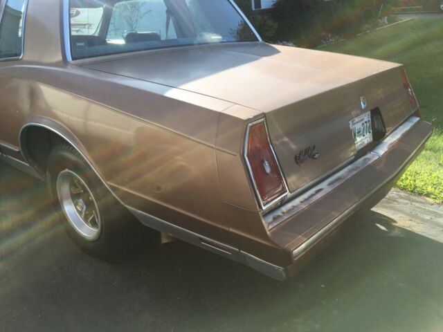 1985 Chevrolet Monte Carlo - photo 2