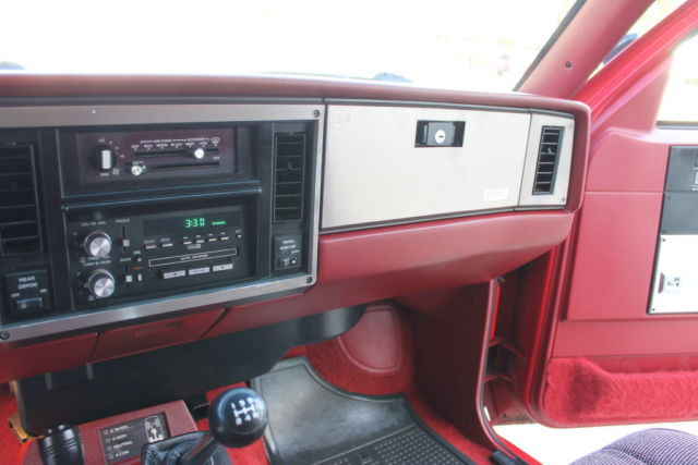 1985 Chevrolet S-10 TAHOE EDITION - photo 12