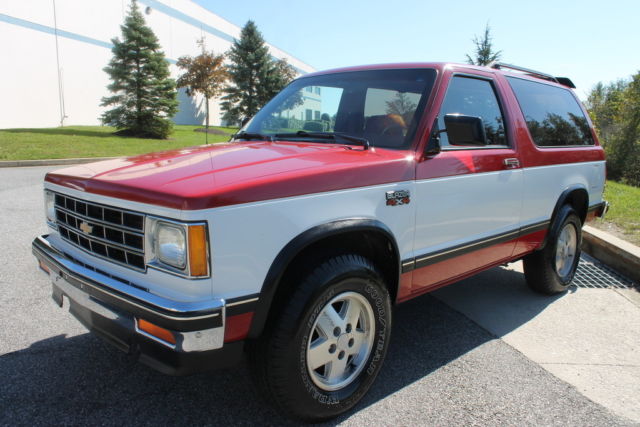 1985 Chevrolet S-10 TAHOE EDITION - photo 2