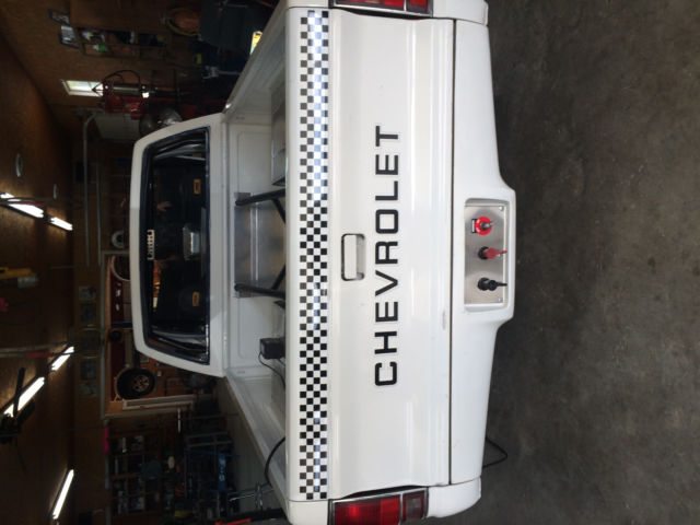 1985 Chevrolet Other Pickups - photo 3