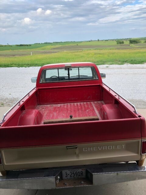 1985 Chevrolet C/K Pickup 2500 - photo 7