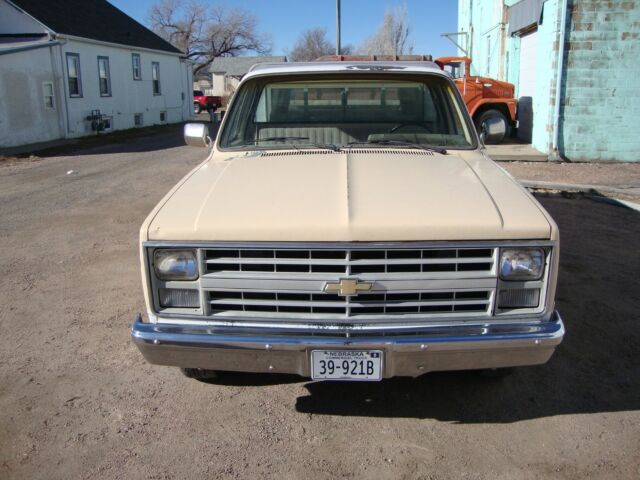 1985 Chevrolet C/K Pickup 1500 Silverado - photo 5