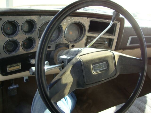 1985 Chevrolet C/K Pickup 1500 Silverado - photo 7