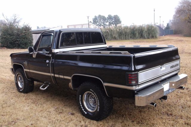 1985 Chevrolet C/K Pickup 1500 SILVERADO - photo 3