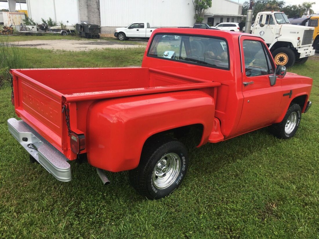 1985 Chevrolet C-10 - photo 4
