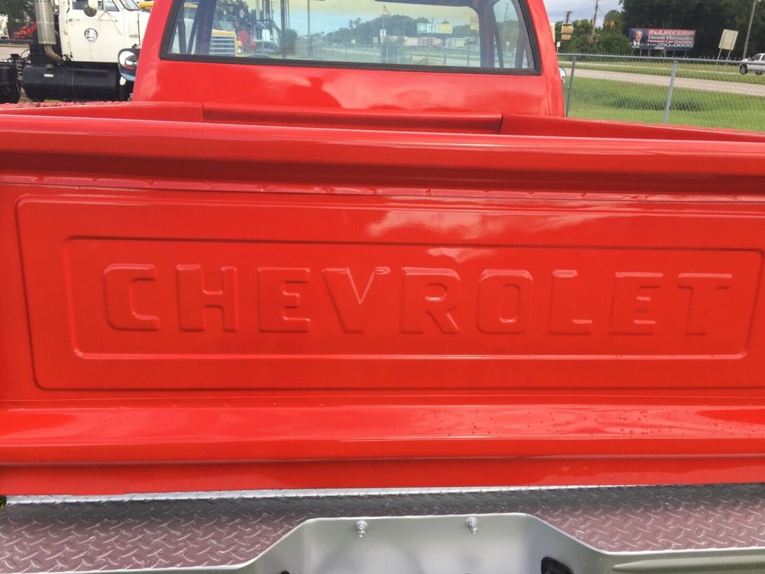 1985 Chevrolet C-10 - photo 7