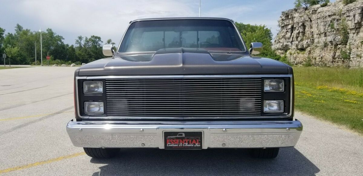 1985 Chevrolet C-10 - photo 9