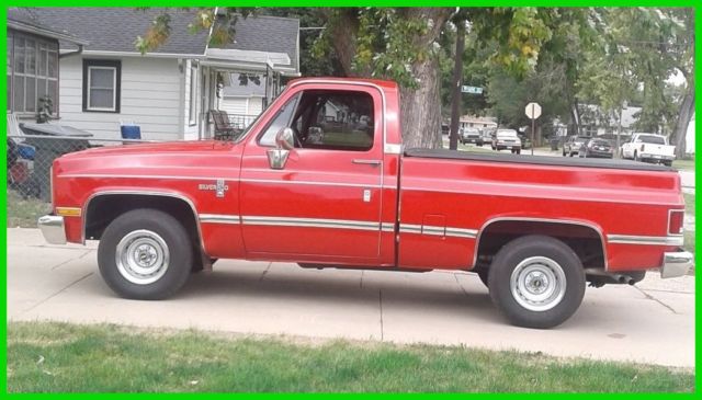1985 Chevrolet Silverado C10,350ci V8,Turbo 400 Automatic,54422 Miles,Bed Liner 1985 Chevrolet Silverado C10 Silverado C10