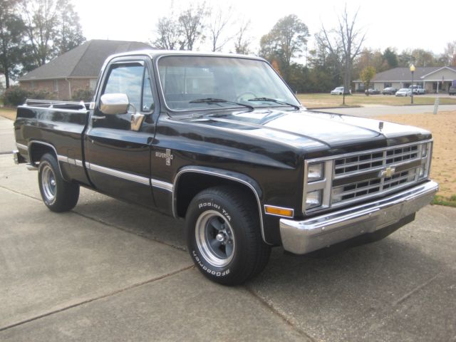 1985 Chevrolet C-10 Silverado - photo 2