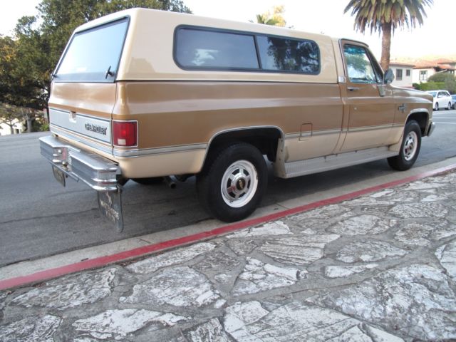 1985 Chevrolet Silverado 2500 SILVERADO - photo 4