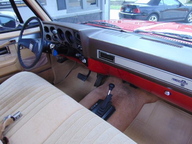 1985 Chevrolet Other Pickups SILVERADO - photo 11