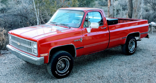 1985 Chevrolet Silverado Truck 4x4 Squarebody K10 V10 C10 1985 Chevrolet C/K Pickup 1500 Custom Deluxe