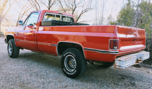 1985 Chevrolet C/K Pickup 1500 Custom Deluxe - photo 11