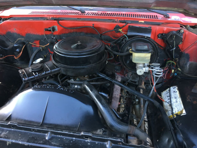 1985 Chevrolet C/K Pickup 1500 Custom Deluxe - photo 12