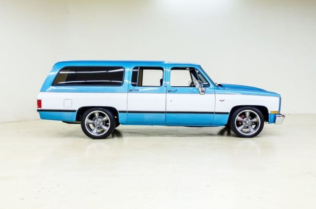 1985 Chevrolet Suburban -- - photo 9