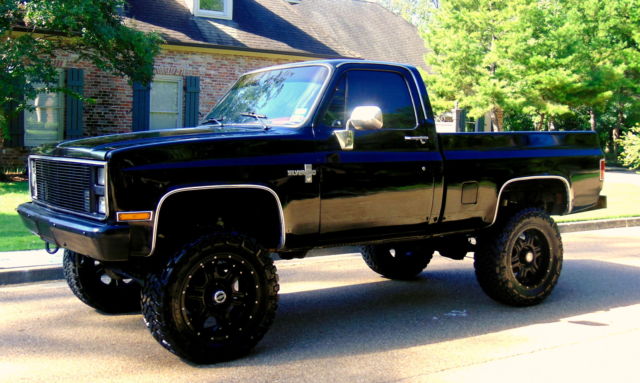 1985 Chevrolet C-10 C-10 SWB 4X4 TRUCK CHEVY GMC BBC SIERRA SILVERADO - photo 6