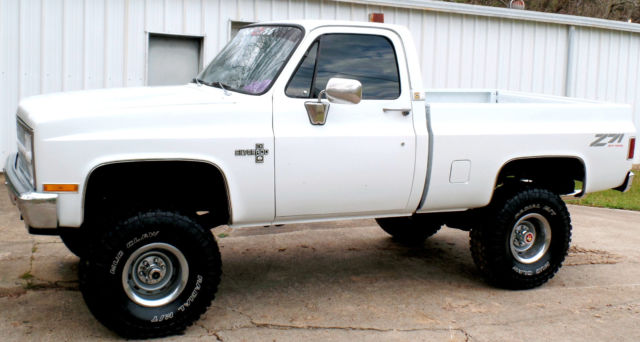 1985 Chevrolet C-10 TRUCK 1500 SILVERADO C/K K10 CHEVY GMC 4X4 Z71 - photo 4