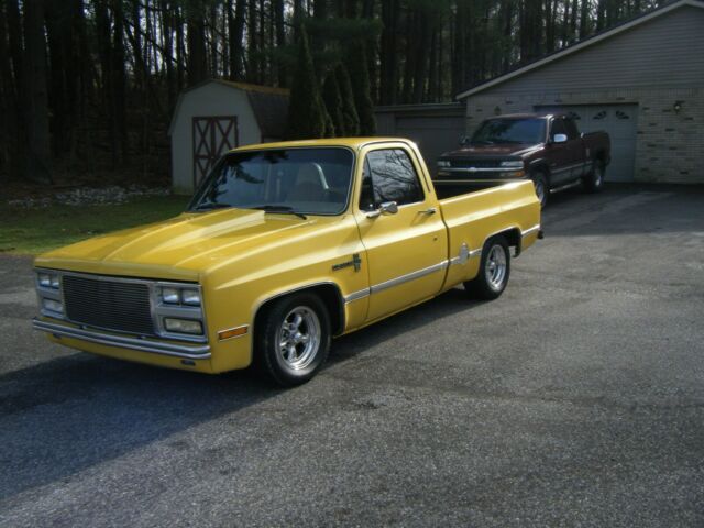 1985 CHEVY C-10 BAD AZZ SHORT BED 1985 Chevrolet C-10