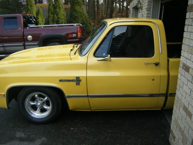 1985 Chevrolet C-10 - photo 13