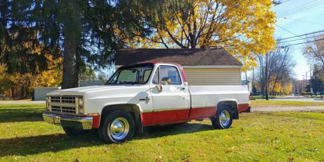 1985 Chevrolet C-10 Scottsdale