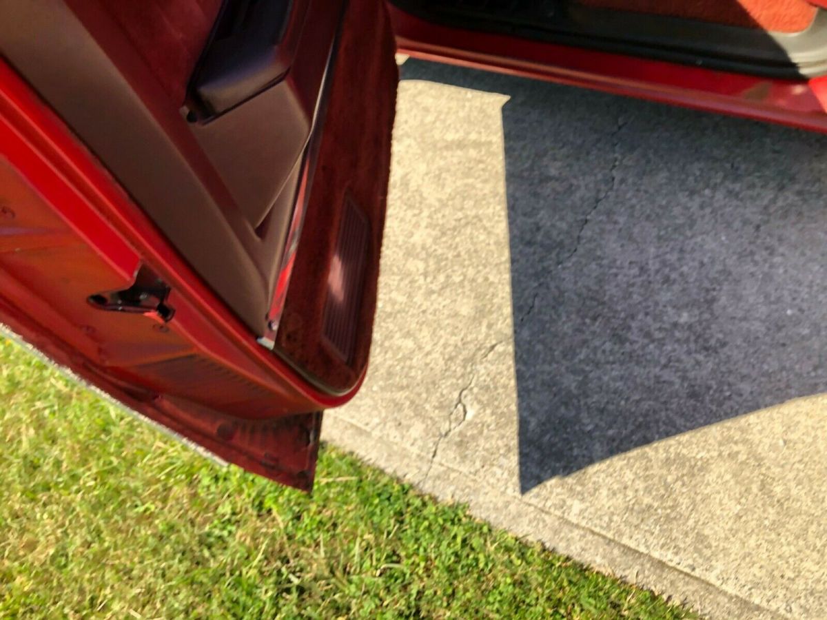 1985 Chevrolet C-10 SILVERADO - photo 10