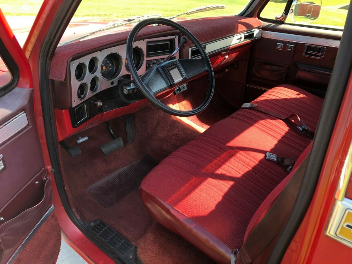 1985 Chevrolet C-10 SILVERADO - photo 7
