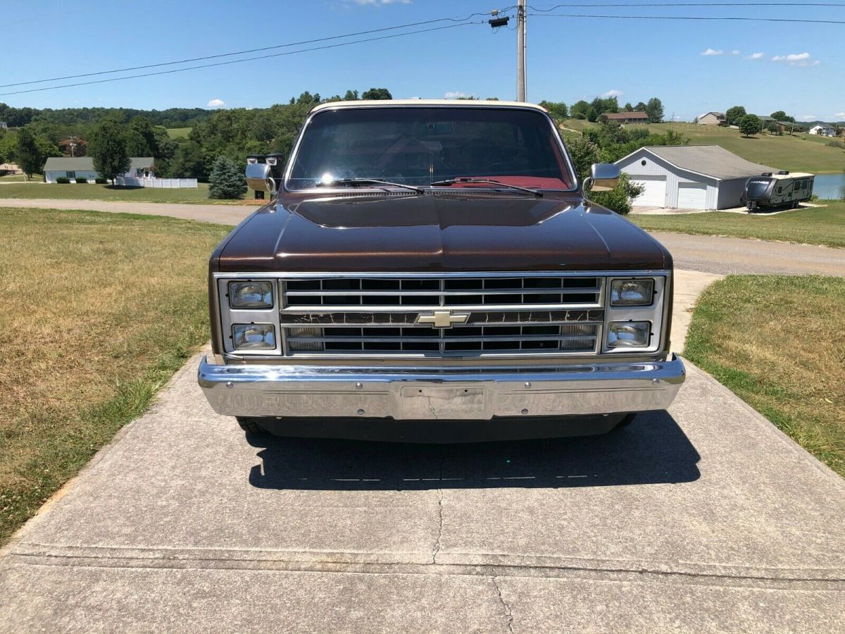 1985 Chevrolet C-10 Silverado - photo 10