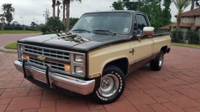 1985 Chevy C10 SWB: 305 V8, Auto, RWD, A/C, Power Windows & Locks, Bedliner, Ver 1985 Chevrolet C10 SWB