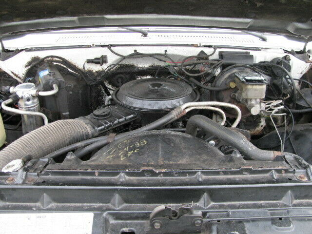 1985 Chevrolet C-10 Silver ado - photo 9
