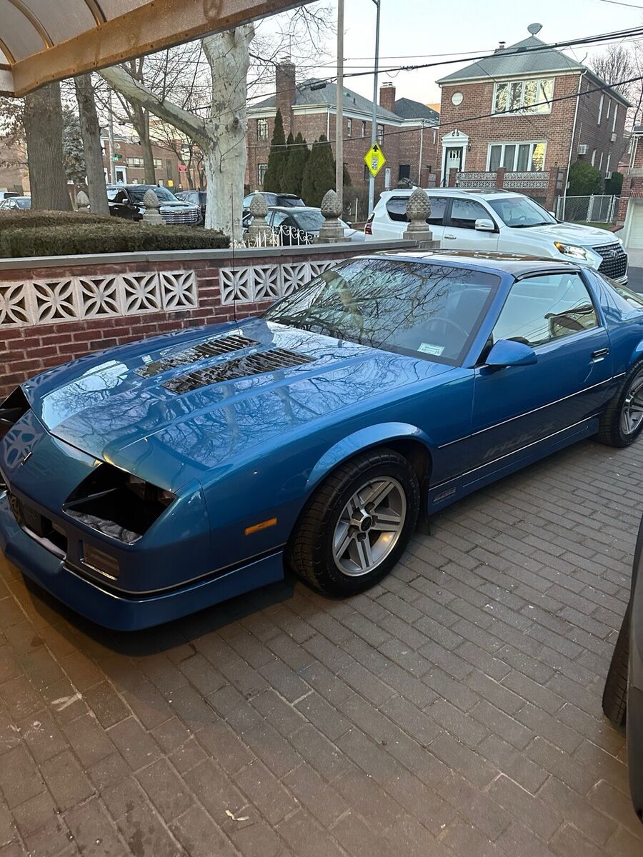 1985 Chevrolet Camaro - photo 3