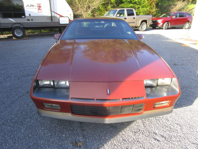 1985 Chevrolet Camaro berlinetta - photo 3