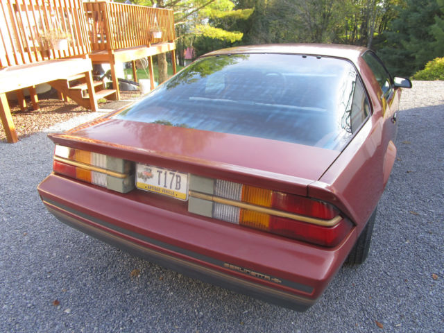 1985 Chevrolet Camaro berlinetta - photo 6