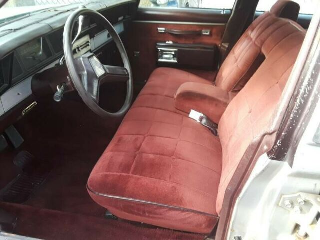 1985 Chevrolet Caprice Classic - photo 4