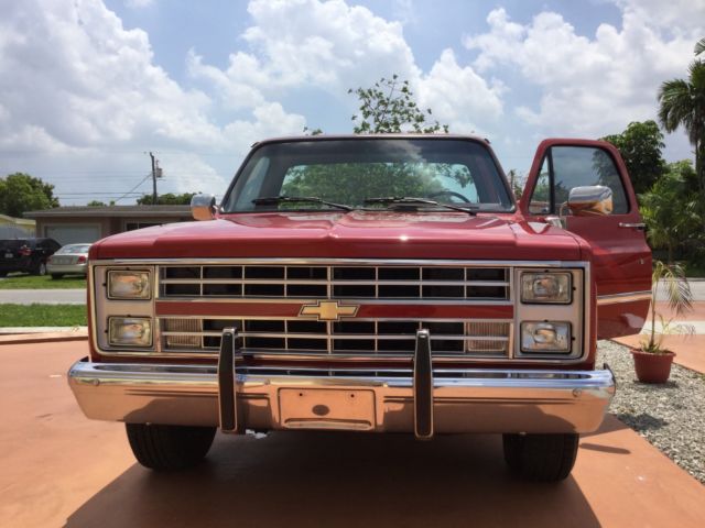 1985 Chevrolet C-10 Silverado - photo 2