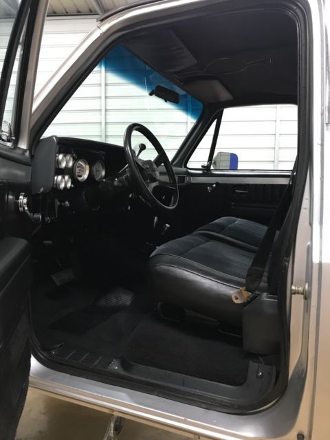 1985 Chevrolet C/K Pickup 1500 - photo 13