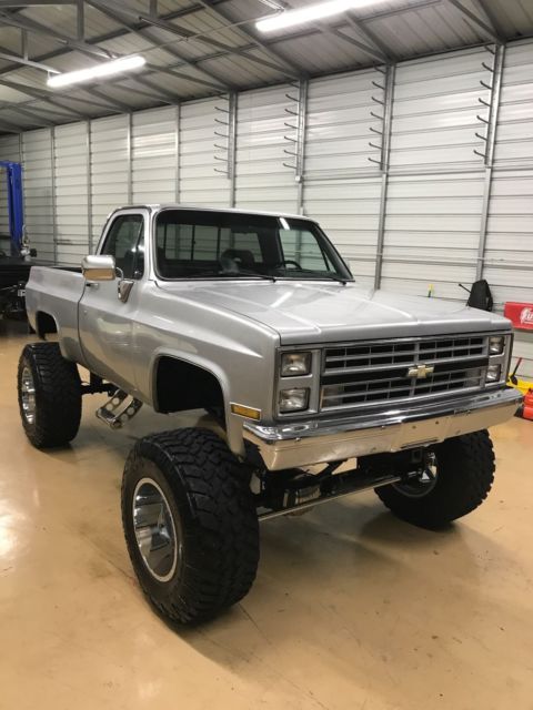 1985 Chevrolet C/K Pickup 1500 - photo 6
