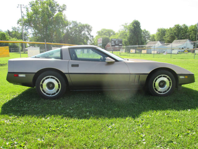 1985 Chevrolet Corvette - photo 5
